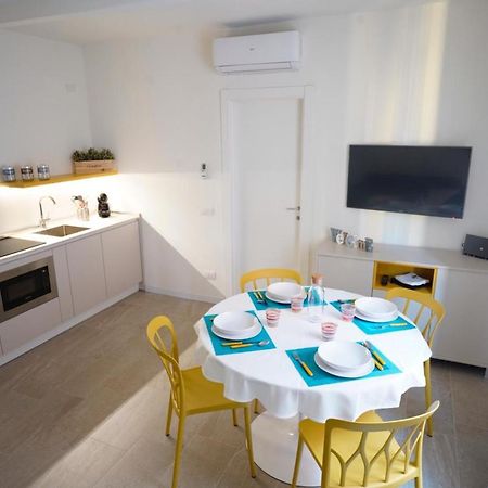 Parma: Bilocale A Due Passi Dal Centro Storico Apartment ภายนอก รูปภาพ